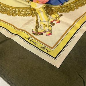 Vintage Hermes scarf Versailles Le pave de roi